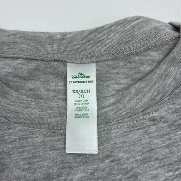 Way to Celebrate St. Patrick’s Day T Shirt Womens XS Gray Shamrock Funny - Picture 3 of 4